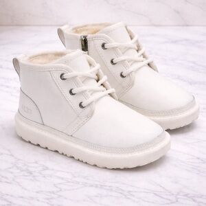 UGG Neumel II Toddler Boots | White Leather | Size 11 | Lace Up Zip | New in Box